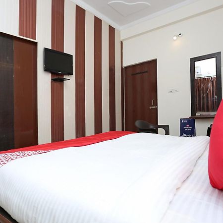 Hotel O Shiva Palace Haridwār Buitenkant foto